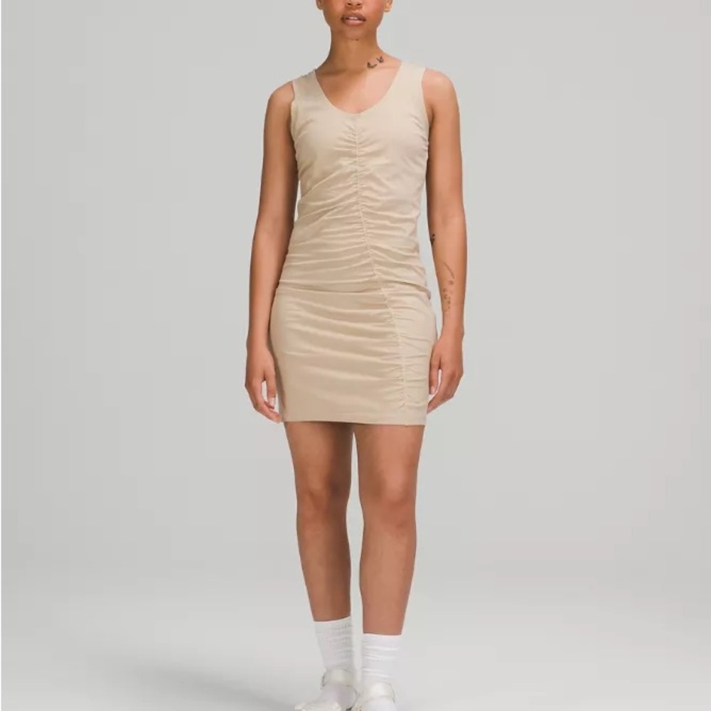 Lululemon LA Tight To Body Ruched Dress
